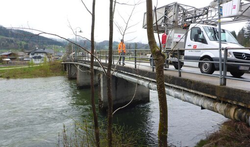 Bei der Bestandsprüfung der Sohpienbrücke in Bad Goisern