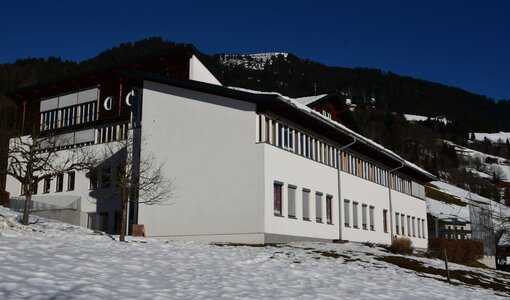 Erstellung Energieausweis für Zubau Mittelschule Blons durch amiko bau consult Bludenz