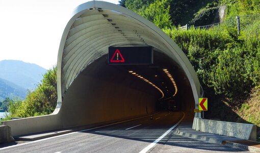 vor Ort Tunnelprüfung durch amiko, S35 Mixnitz