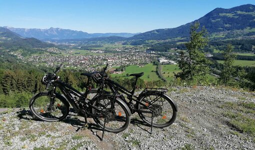 E-Bike-Leasing durch amiko bau consult Mitarbeiter