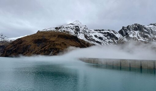Nebel über Stausee Mooserboden, Baustellenbesichtigung Limberg III