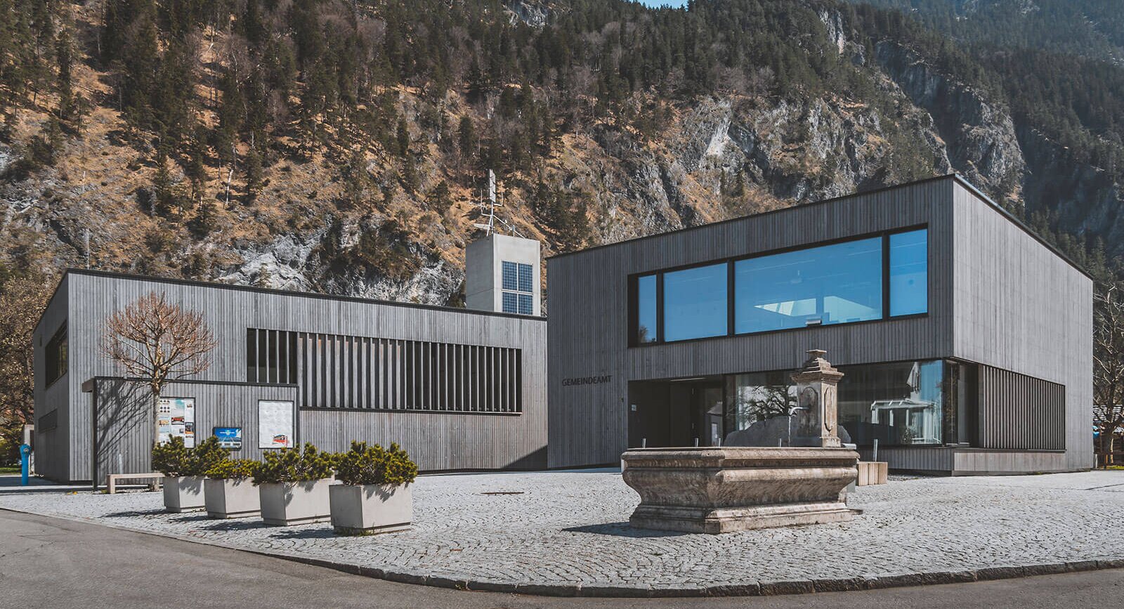 Neubau Gemeinde- und Feuerwehrhaus Lorüns