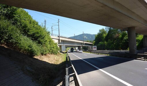 Asfinag, S06 Oberaich – Niklasdorf, Fahrbahn, Brücken