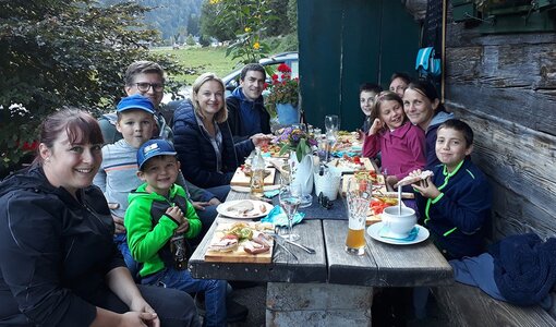 Gemütliches Beisammensein der Ischl amiko Familien