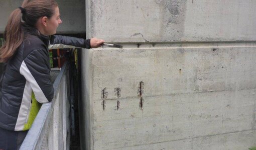 Prüfung durch amiko bau consult