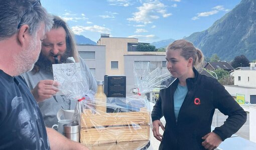 Kleine Party für Chef Sascha Grujic in Bludenz
