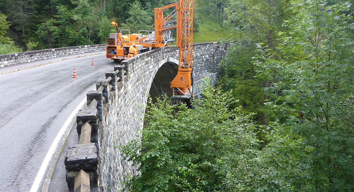 Prüfung Tiefenbachbrücke, Amt der Vorarlberger Landesregierung