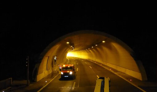 Tunnel Assingberg, handnahe Prüfung Bestand, amiko bau consult