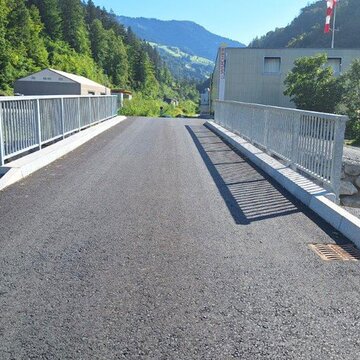 Neubau Brücke und Rohrüberbrückung inkl. Straßenverlegung, WLV Bludenz