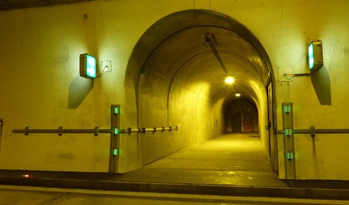 Überprüfung Kalcherkogel Tunnel, Querschlag